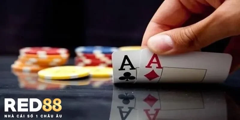 Luôn kiểm soát cảm xúc khi chơi game bài 2 lá và tiền cược
